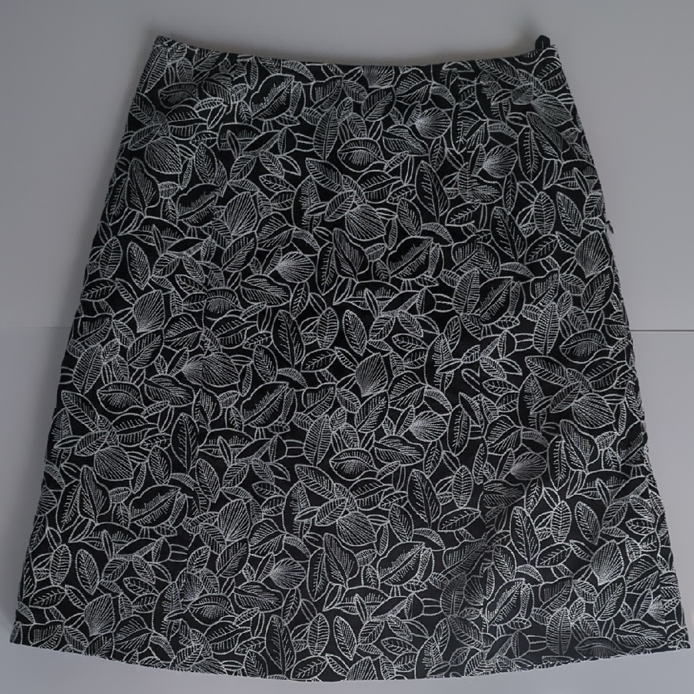 Talbots Black and White Leaf A-Line Skirt